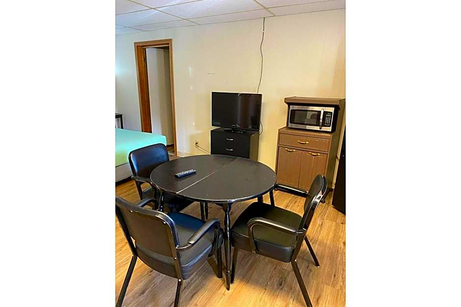 Homestead Inn Wolf Point Hwy 2