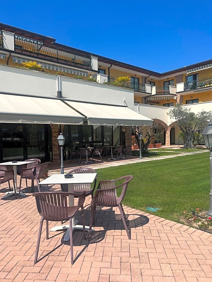 Le Terrazze sul Lago Hotel & Residence