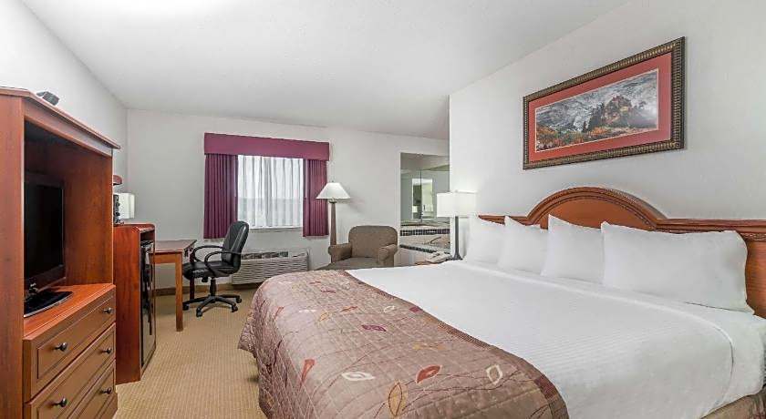 Baymont by Wyndham Marshfield