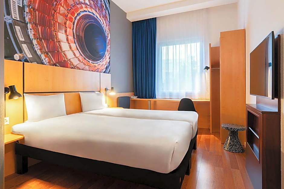 Ibis Geneve Petit Lancy Hotel