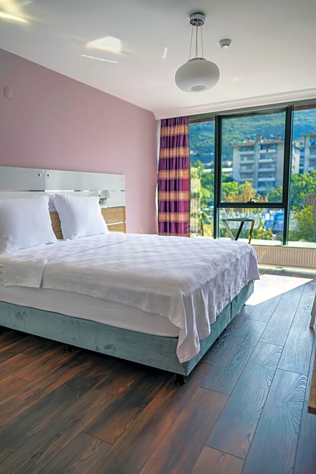 TOK EPİK HOTEL