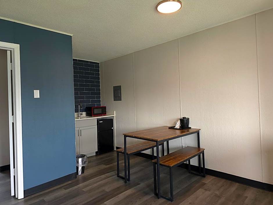 Days Inn by Wyndham Port Huron