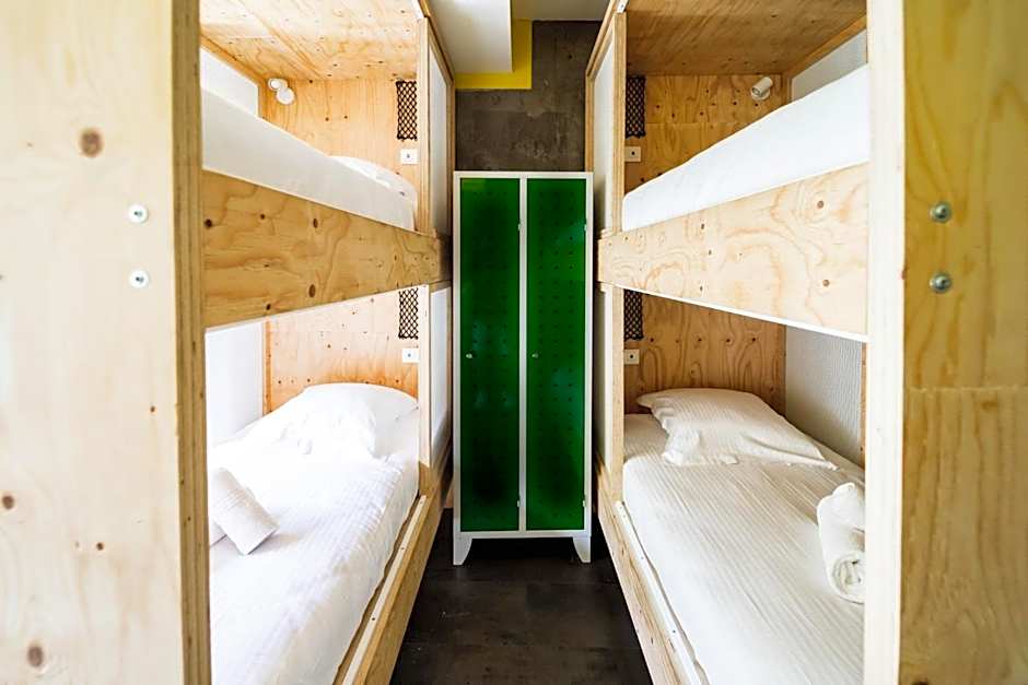 HÔTEL LE TERRE SAINTE