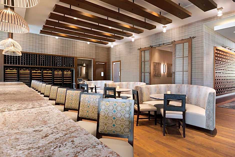 Embassy Suites by Hilton Greenville Downtown Riverplace