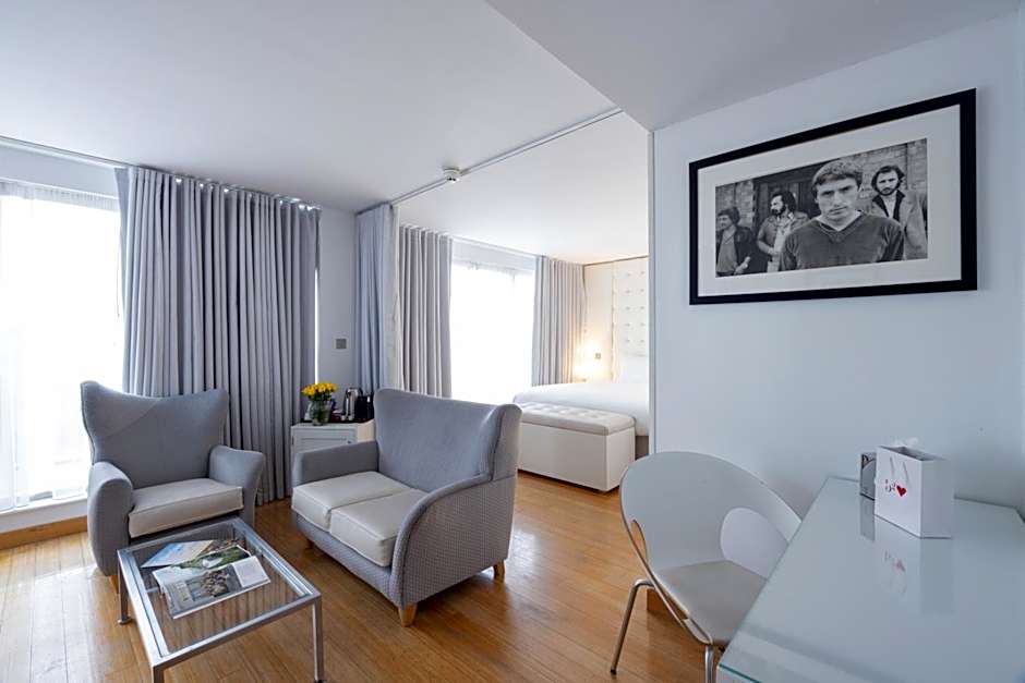 Bermondsey Square Hotel - A Bespoke Hotel