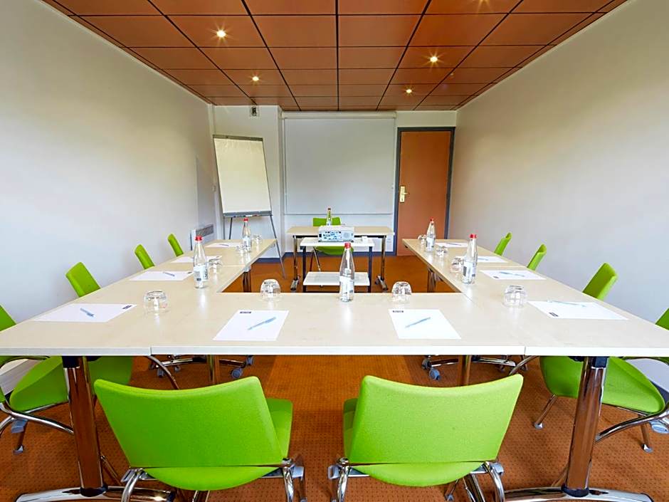 Kyriad Tours sud - Joue les Tours