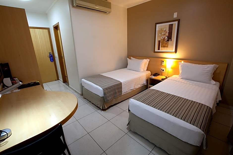 Photo 1 of 5 of Executive 2 Beds