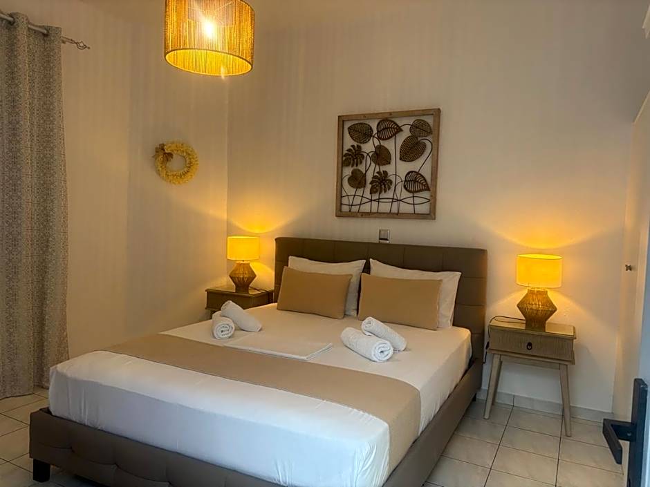 Foto 1 daripada 5 — 1 Double Bed or 2 Beds, Sea View