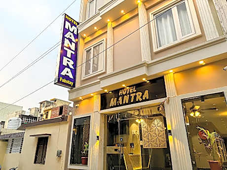 Wanna Stay Haridwar (The Mantra) – 200 meters from Ghat