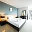 Lee Hotel