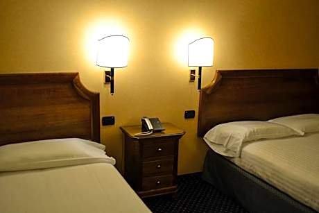 Executive Triple Suite