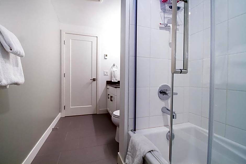 Revelstoke Retreat by Revelstoke Vacations