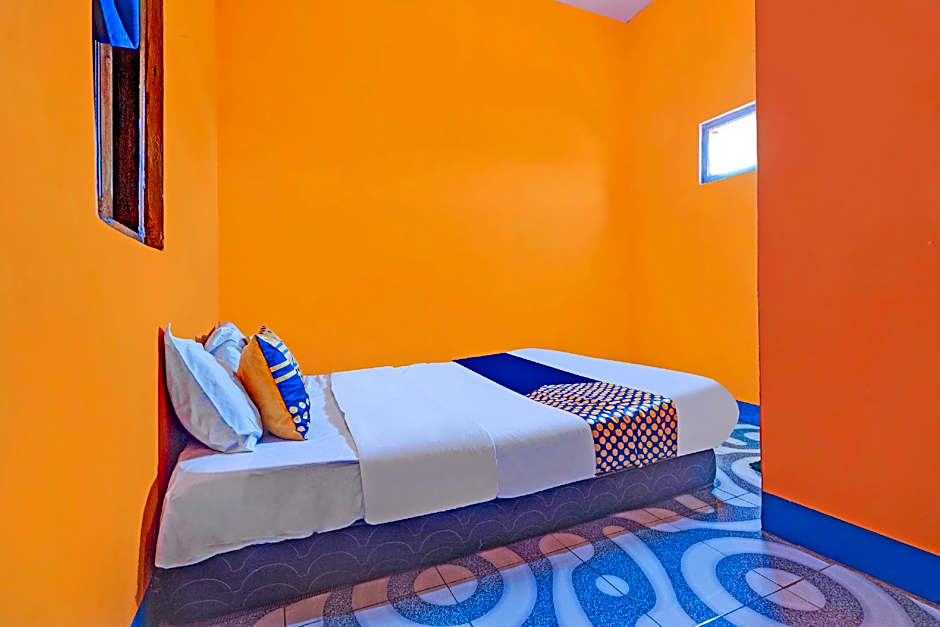 SPOT ON 93622 Wisma Dua Putra Syariah