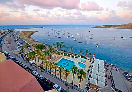 QAWRA Palace Resort & SPA