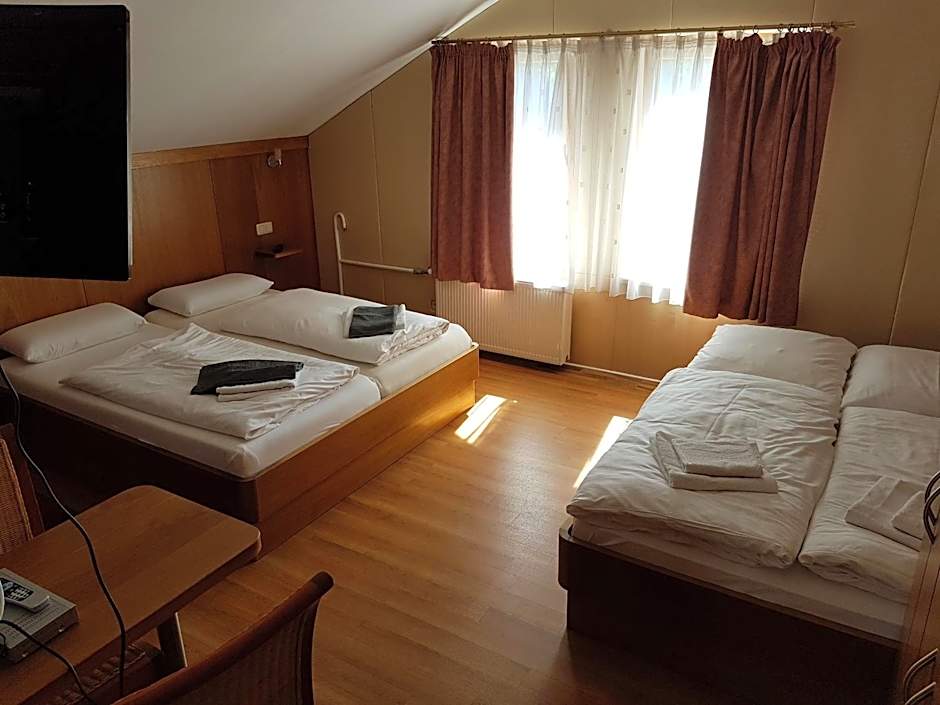 Hotel - Restaurant Sophienaue