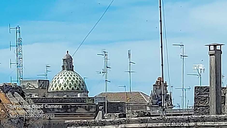 Dimora Charleston Lecce parcheggio privato in loco gratis