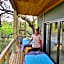 Kingfisher Creek Safari Lodge