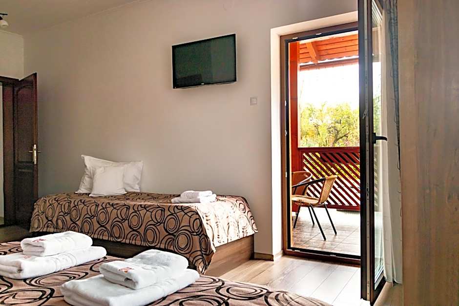 Casa Tofi Vendégház