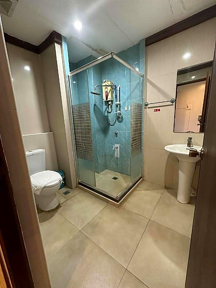 Buenas J Hotel and Spa