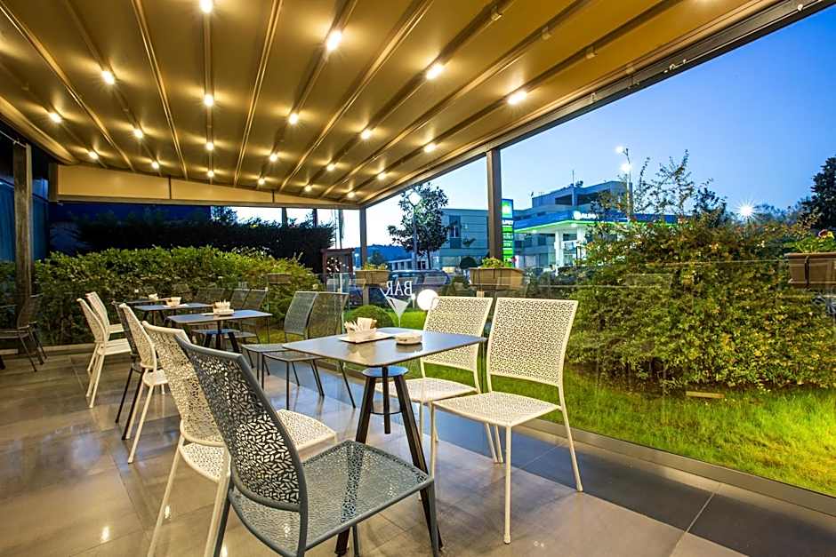 Best Western Premier Ark Hotel