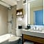 Sheraton Philadelphia University City Hotel
