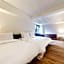 HOTEL498