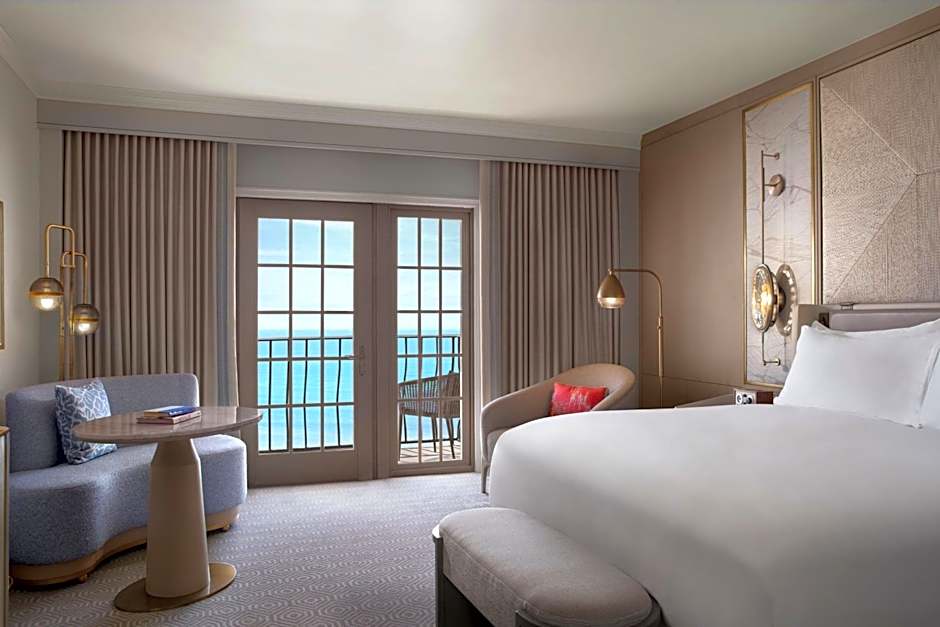 Photo 1 of 6 of Deluxe Suite, Ocean front