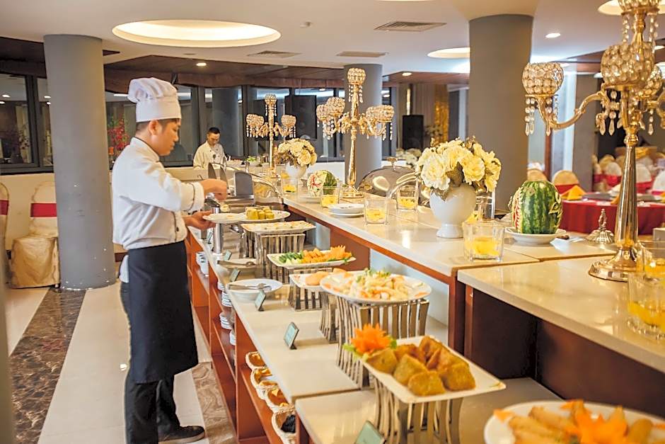 Muong Thanh Vinh Hotel