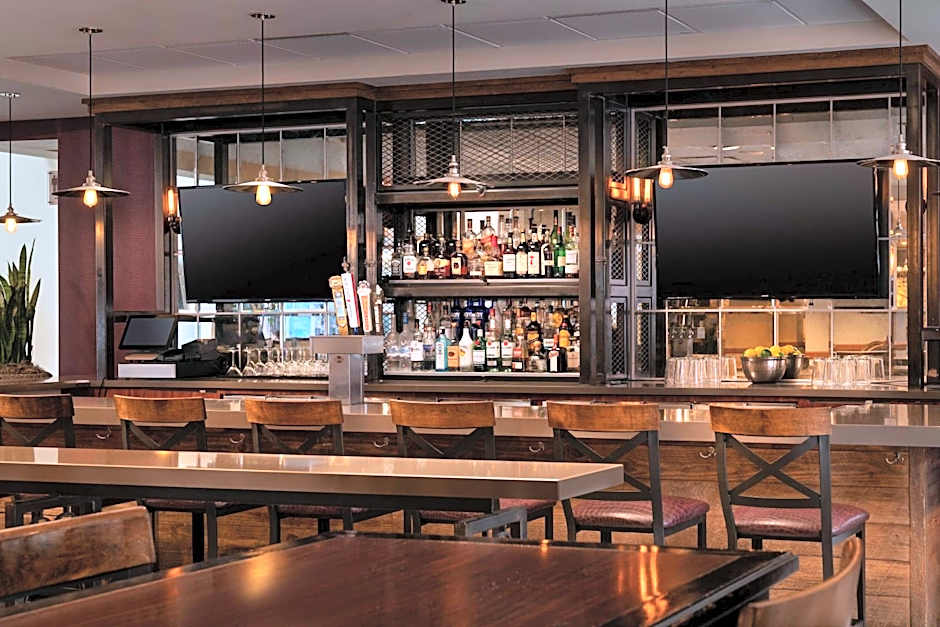 Embassy Suites by Hilton New Orleans