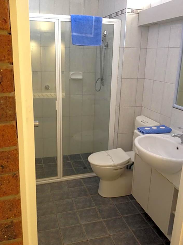 The Central Hotel Motel Lakes Entrance