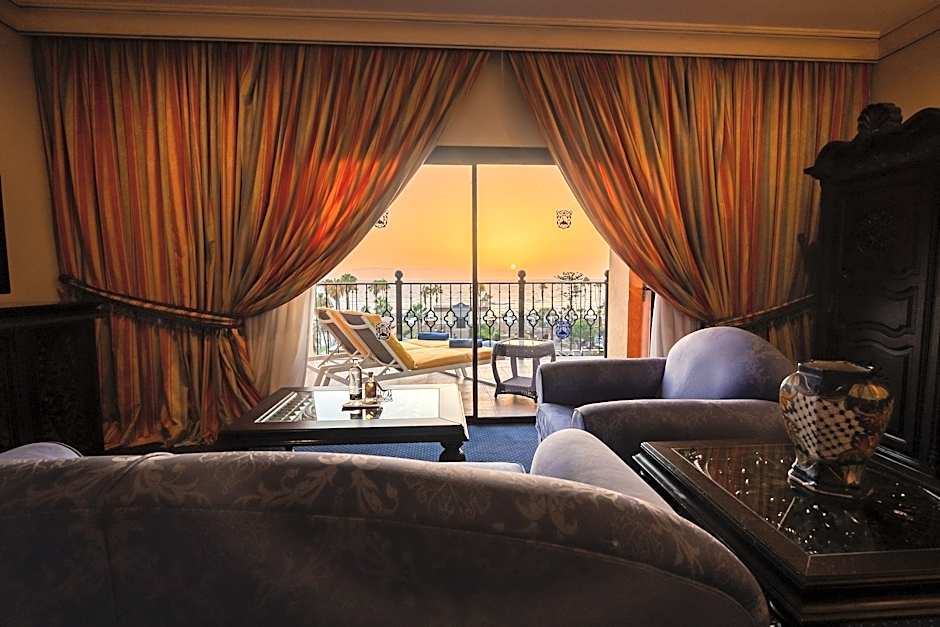 Photo 1 of 7 of Junior Suite, Sea View