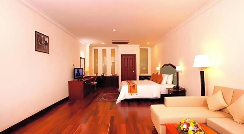 SOKHALAY ANGKOR RESIDENCE AND SPA