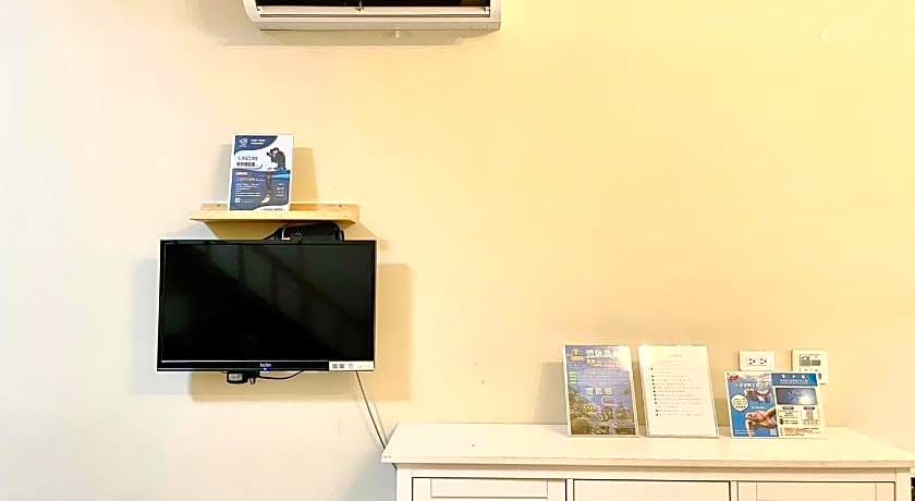 Small Ryukyu Loju sunrise Inn