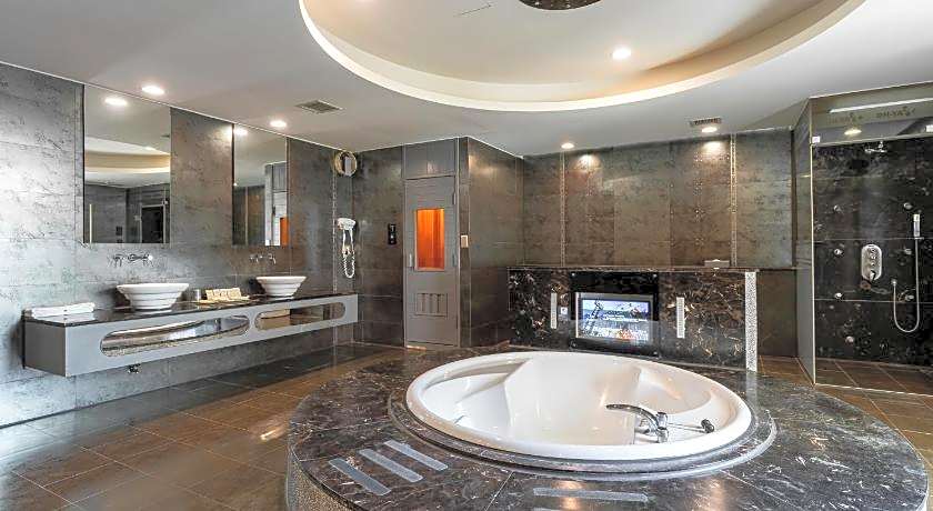 OHYA Boutique Motel-Shin-Ying Branch