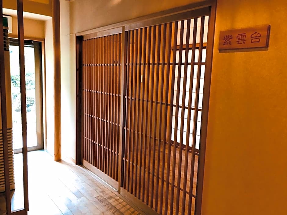 Temple Hotel Ryutakuzenji