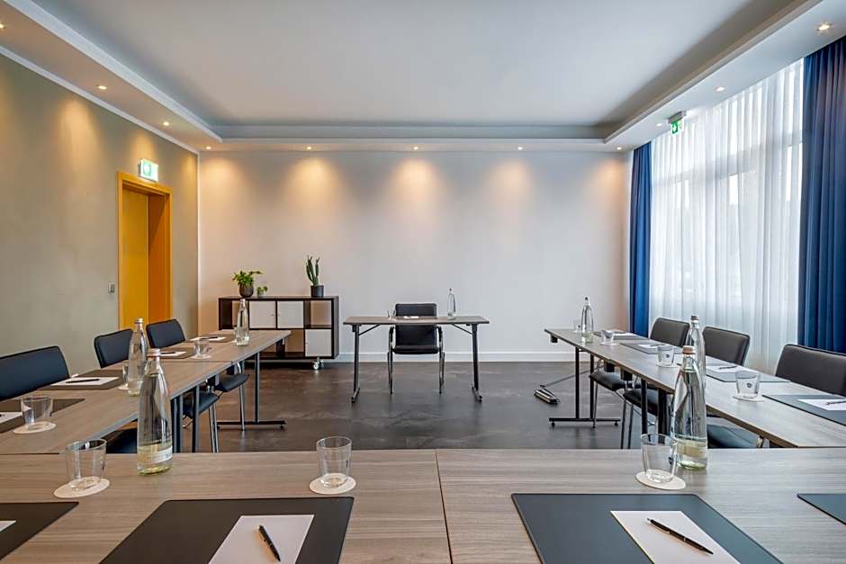 Hotel Oberhausen Neue Mitte Affiliated by Melia