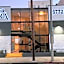 Hotel Rudra - Hollywood