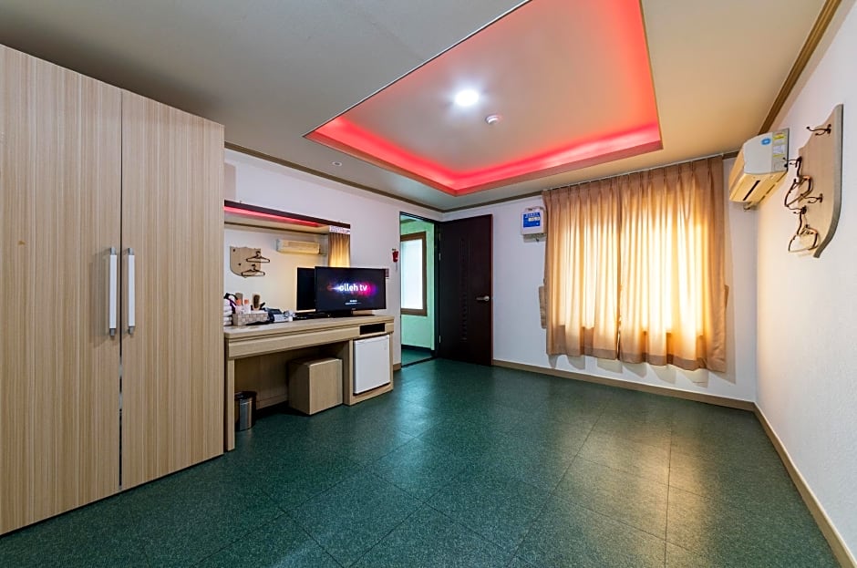 Suanbo Saipan Hot Spring Hotel