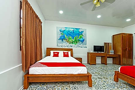 Triple Room with Private Bathroom