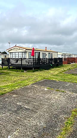 Caravan home Clacton-On-Sea St Osyth
