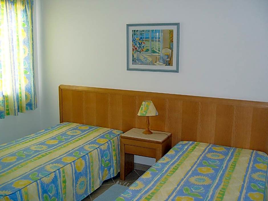 Quinta Das Figueirinhas & Quintinha Village