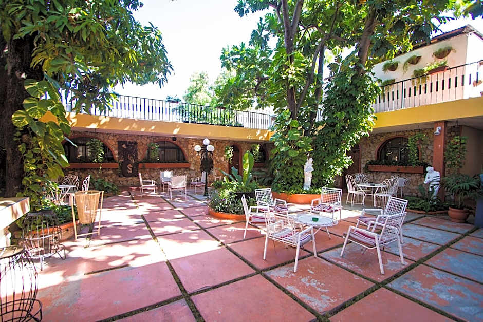 Ideal Villa Hotel