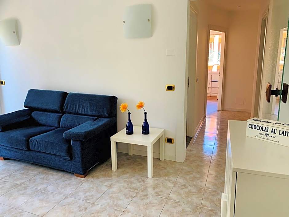 Front Lake Apartment Bardolino