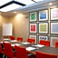 Holiday Inn Express & Suites Overland Park By IHG
