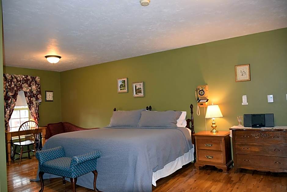 Auberge Wild Rose Inn