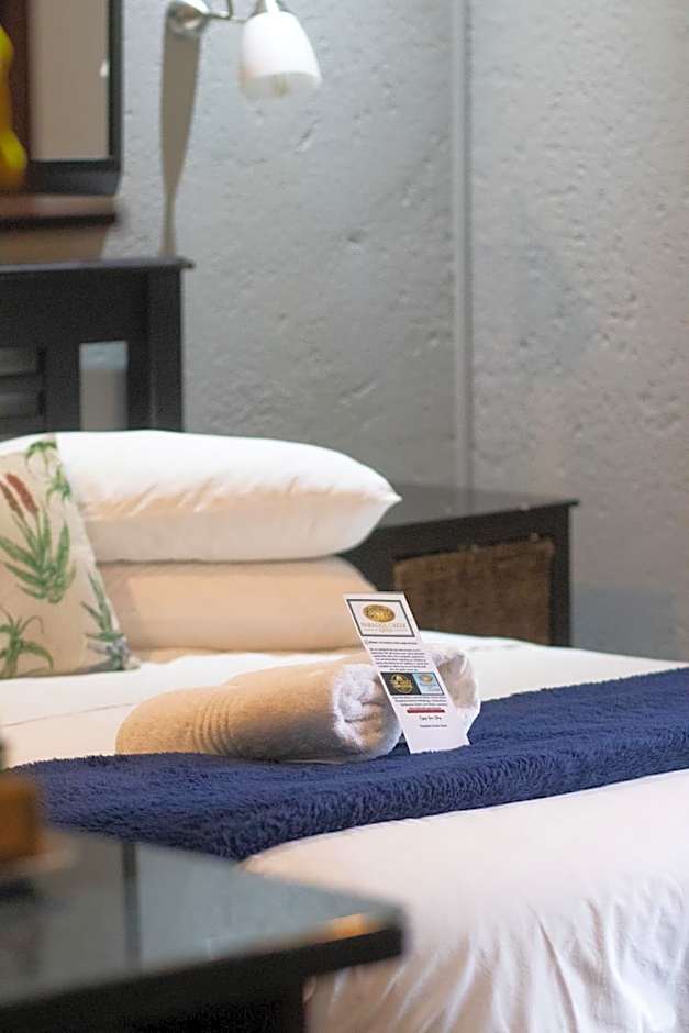 Paradise Creek Lodge