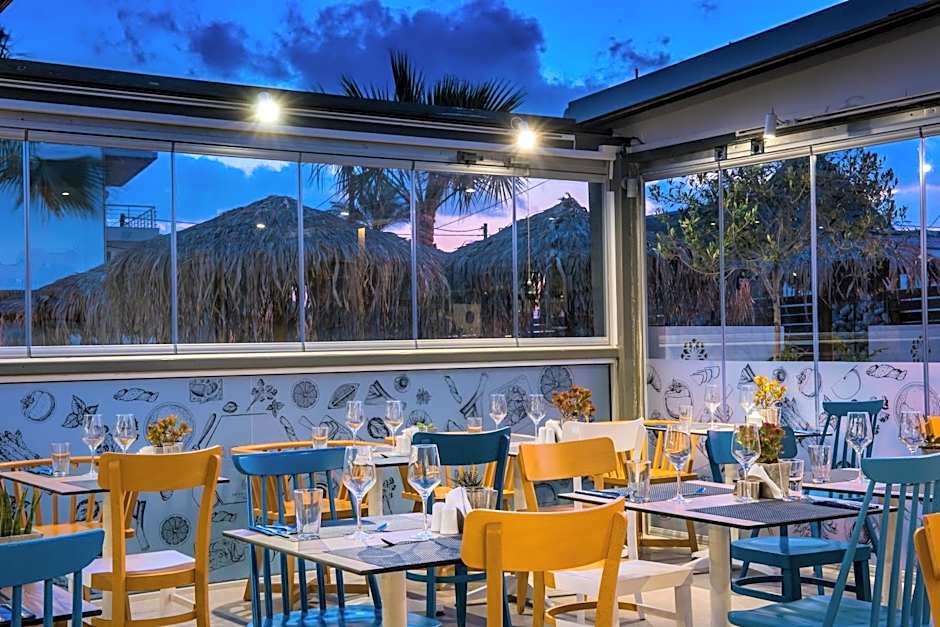 Enorme Infinity Beach - Adults Only