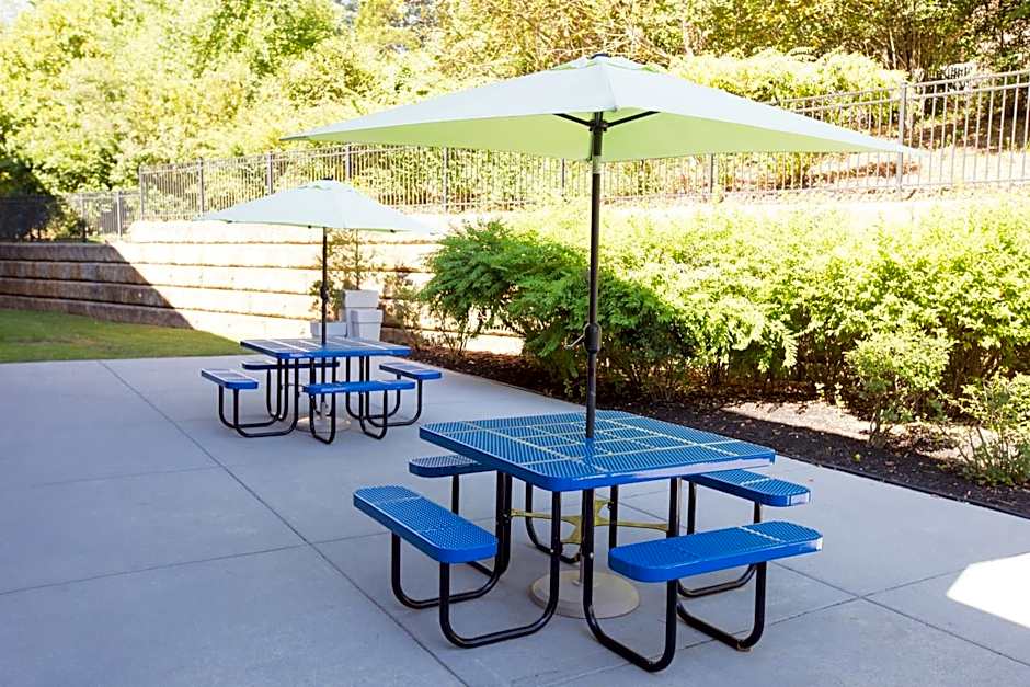 Holiday Inn Express & Suites Knoxville - Farragut by IHG