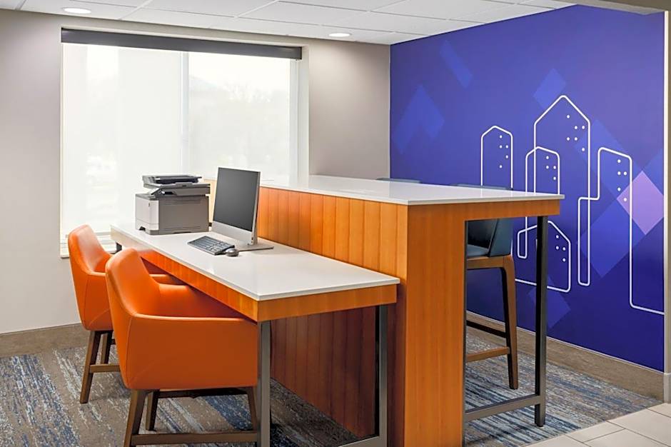 Holiday Inn Express Irondequoit By IHG