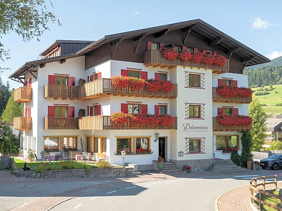 Hotel Dolomiten